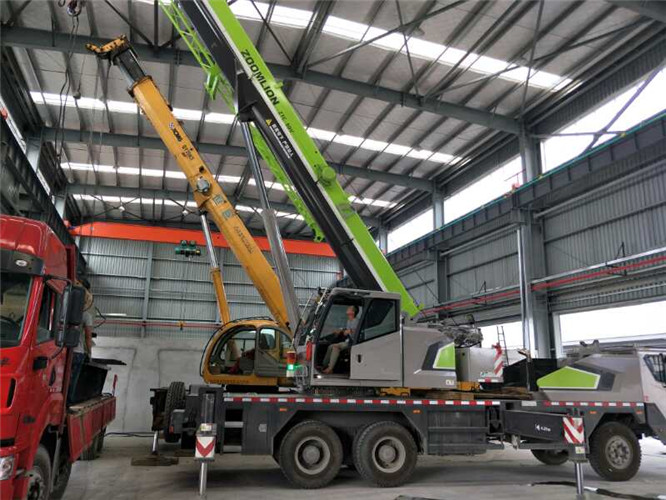 新兴区高空车出租需要注意哪些安全事项？