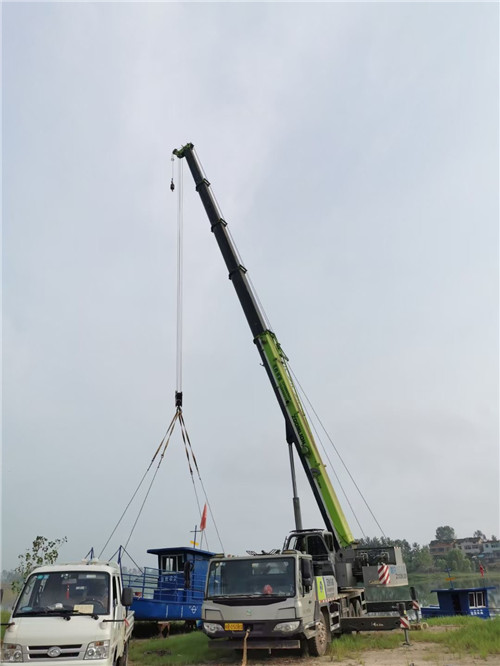 新兴区桥梁建设吊装案例